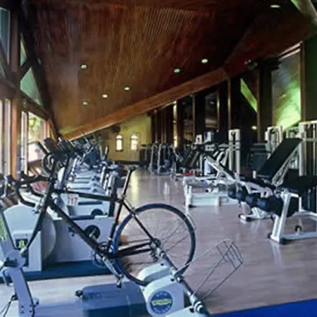 Anyospark Mountain & Wellness アパートホテル